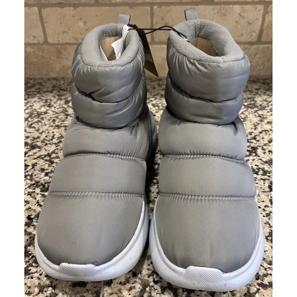 New Dearfoams Men's Texoma Gray Nylon Puffer Bootie Regnr8 Fleece Lined Size‎ 11
